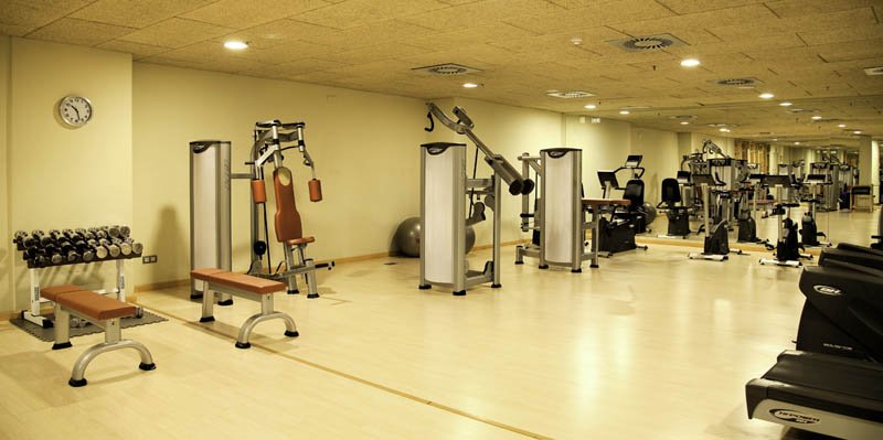 Descubre las instalaciones para ciclistas del hotel AR Diamante Beach de Calpe